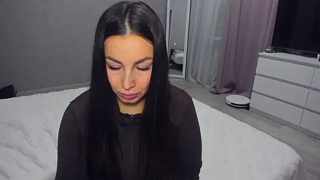 AvisFlowers' Live XXX Chat