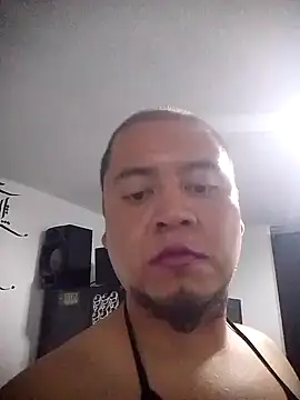 7305bisexual's Live XXX Chat