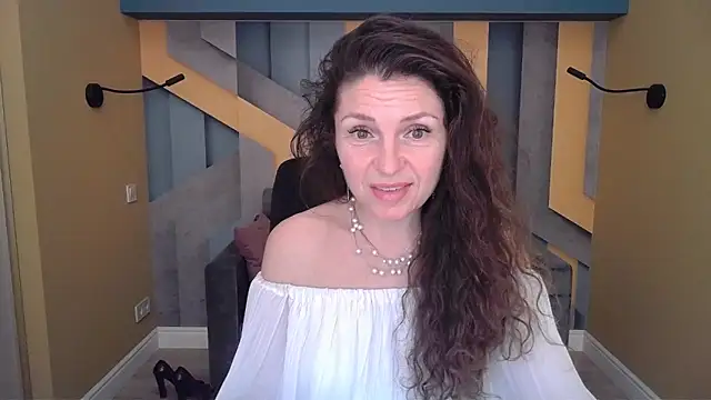 EllaLong Live XXX-Chat