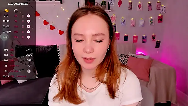 LanaBlu_'s Live XXX Chat