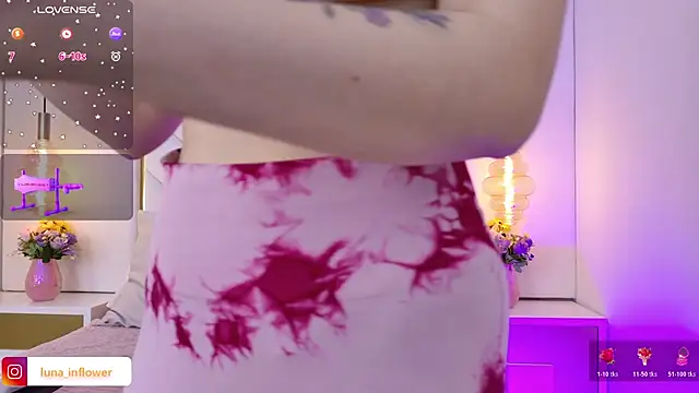 Chatroom XXX en direct de Flor_delunaa