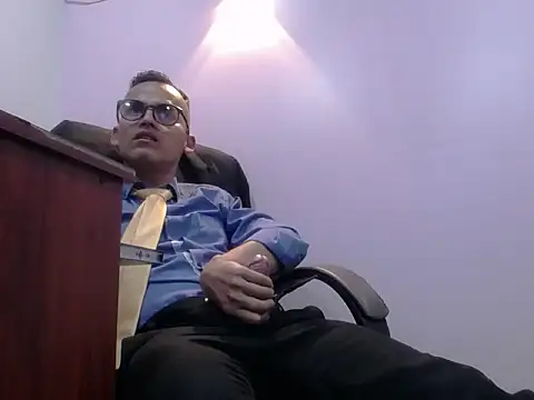 Oswalldo__ Chat XXX in diretta