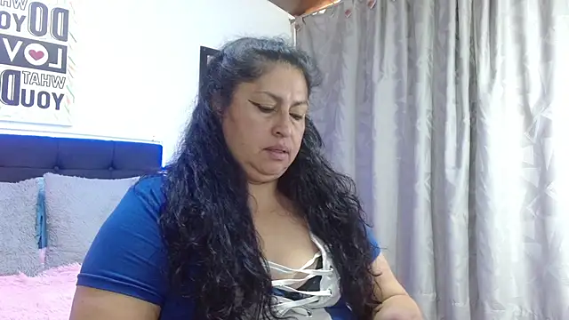 Keyla01_ Adlı Modelin Canlı XXX Sohbeti