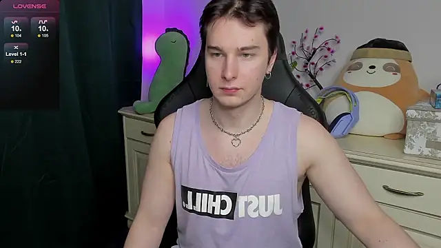 Vincent_Strong Chat XXX in diretta