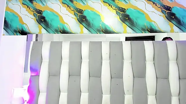 دردشة IsaDiiaz الجنسية المباشرة