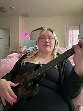 PiggyRose – Naživo XXX chat