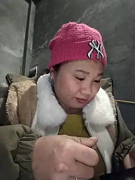 MINSSA502 élő XXX-chatje