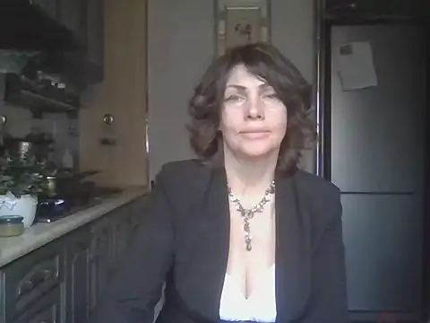 Baby-Matilda Adlı Modelin Canlı XXX Sohbeti