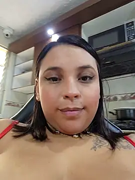 LizzRouse Adlı Modelin Canlı XXX Sohbeti