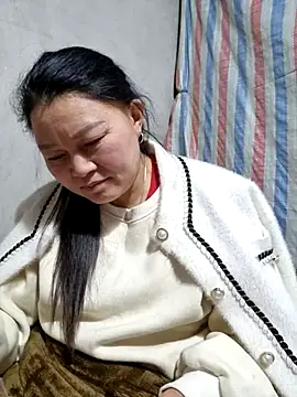 yoowwmr Chat XXX live