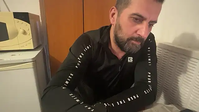 Chat XXX ao vivo de TARKAN1