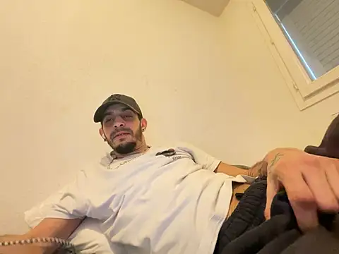 Czat XXX na żywo – Rebeu313