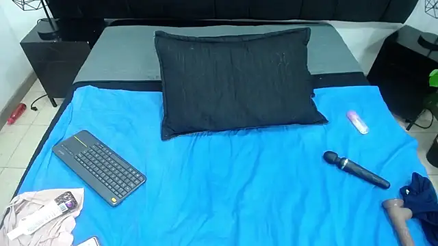 CamiilaReyes Live XXX-Chat