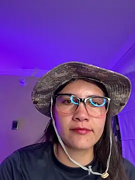 Živý XXX chat aurora_divine