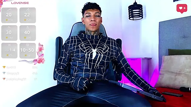 Rick_Wade: онлайн-секс-чат