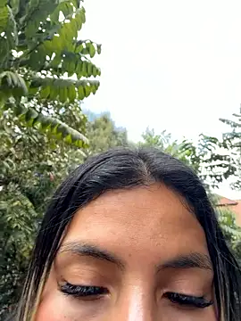 Cami_Leon2's Live XXX Chat