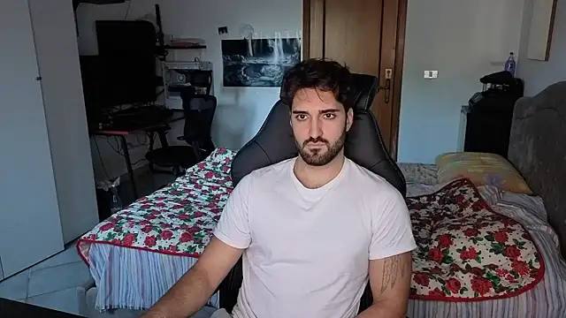 Al3xox02: онлайн-секс-чат