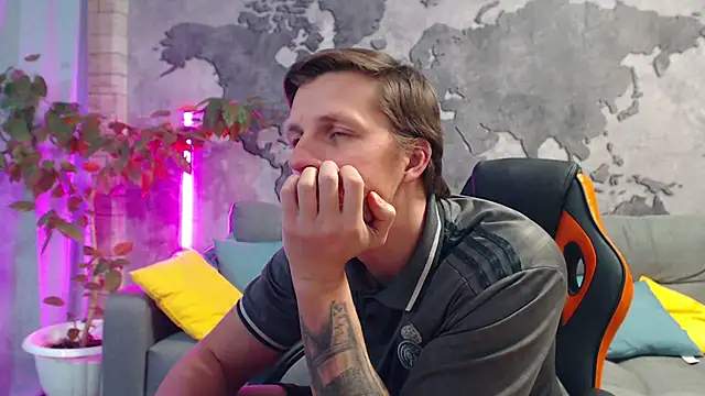 VikingChrisss webkamerás műsora