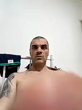 DOMINATOR_SIR-MASTER live XXX chat