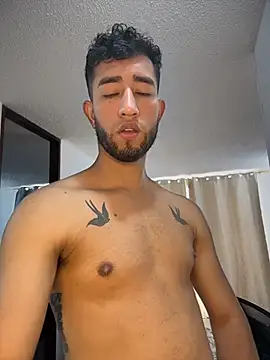 liam_bronw's Webcam Show