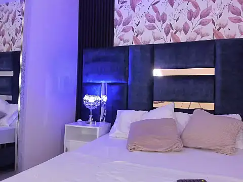 JaneeDaviss élő XXX-chatje