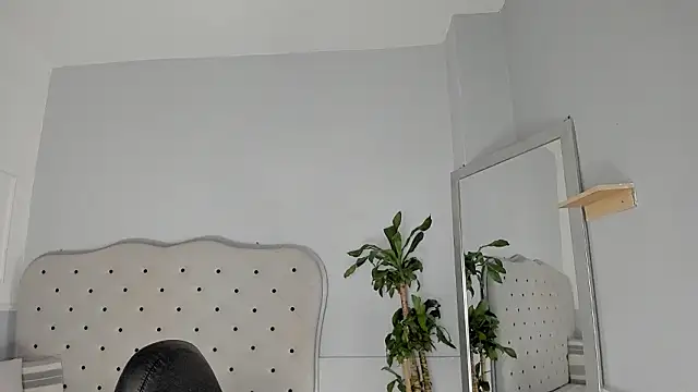 Julieth_brown_のライブXXXチャット