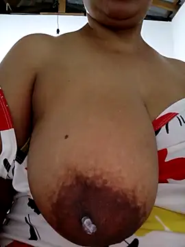 Živý XXX chat addicted_puzzy