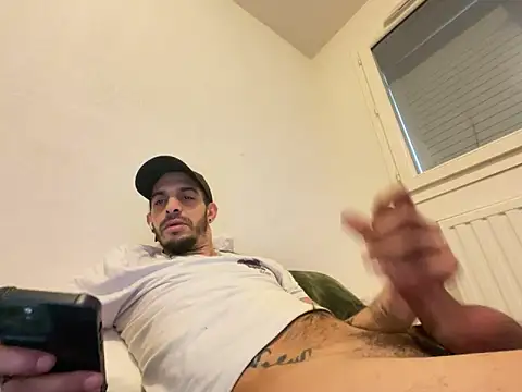 Chat XXX en directo de Rebeu313