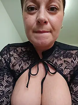 Chaudesquirt Chat XXX in diretta