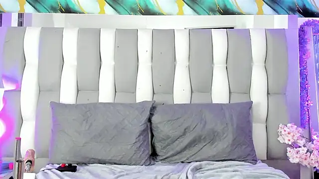 IsaDiiaz – Naživo XXX chat