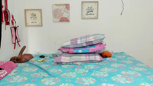 QUEEN_MANDY_BBW's Live XXX Chat