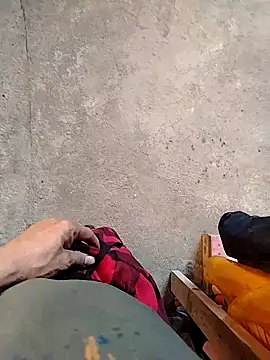 Pokazy przed kamerką – Alaver2587