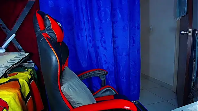 DanisaBrown Chat XXX in diretta