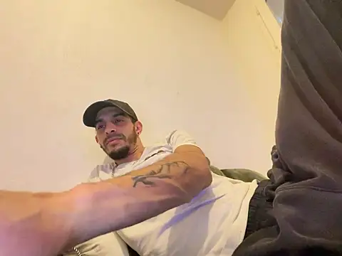 Rebeu313 라이브 XXX 채팅