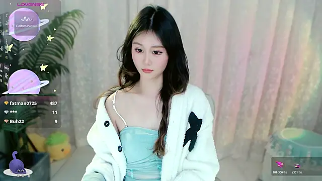 Aimee-520 élő XXX-chatje