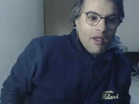 wildpussycat23: онлайн-секс-чат