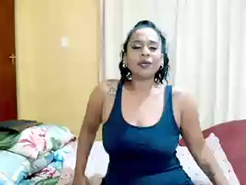 دردشة MiZzCreator الجنسية المباشرة