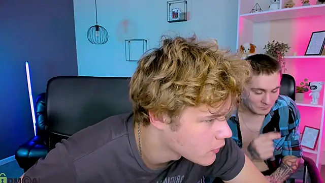 Chat XXX ao vivo de lucas_long_