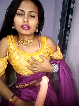 Khatta_Meeth: διαδικτυακό σόου στην κάμερα