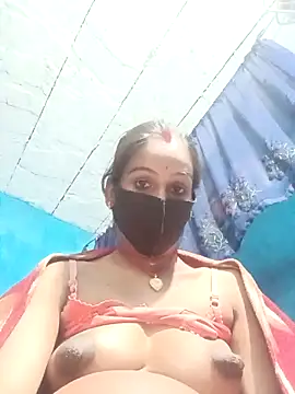 Nandani-758 élő XXX-chatje