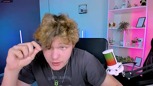 Show modela lucas_long_ na web-kameri