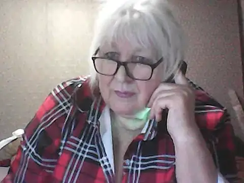 Alexia64231のライブXXXチャット