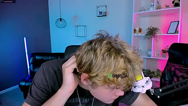 lucas_long_ 即時 XXX 聊天