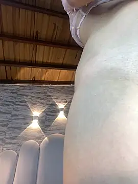 Kristy1_ Live XXX-chat