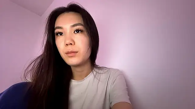 Lyrianel élő XXX-chatje