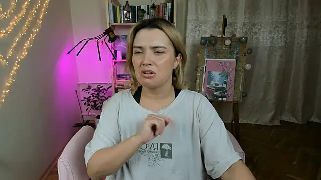 BrightDani élő XXX-chatje