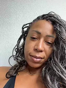 dianagolley420のライブXXXチャット