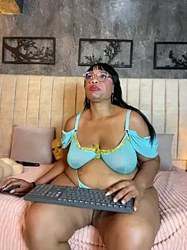 Chat XXX en directo de AranzalatinBlaks1