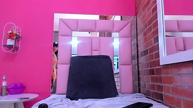 แชท XXX สดของ Baby_doll_XOXO