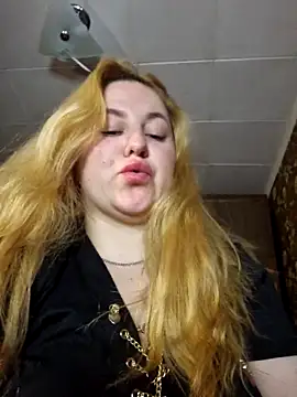 LianaJuのライブXXXチャット